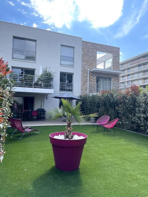 Blue Dream Apartment ฌวง-เลส์-แป็งส์ ภายนอก รูปภาพ